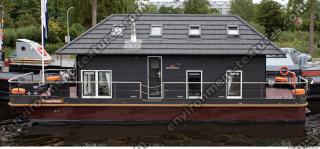 Houseboat 0002